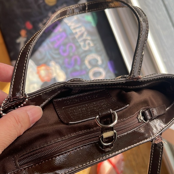 Coach small  bag. - Picture 5 of 7